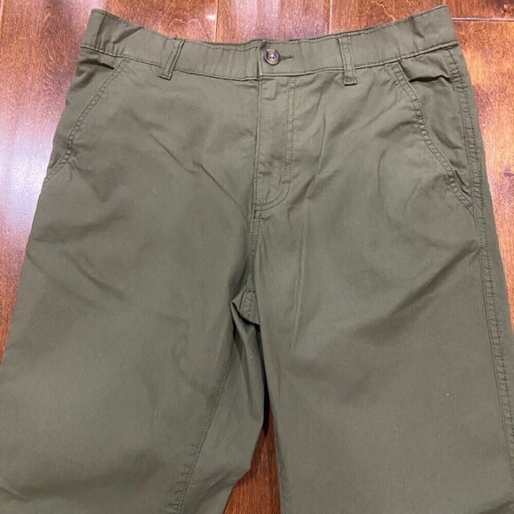 Eddie Bauer Olive Green Straight Leg Chino Pants Women's Size 32 x 30 - Picture 2 of 7